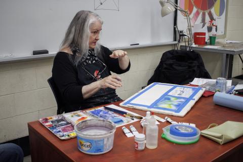 photo of instructor, Lori Lukasewich, demonstrating watercolour painting